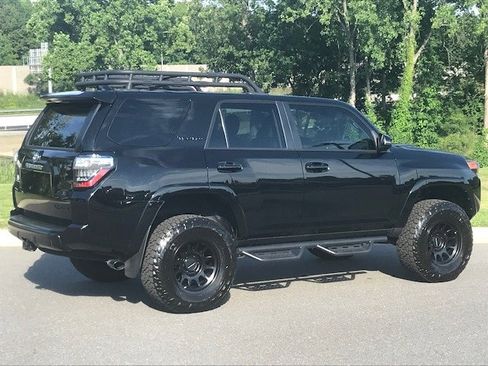 Used 2024 Toyota 4Runner TRD Pro AWD/4WD image 3