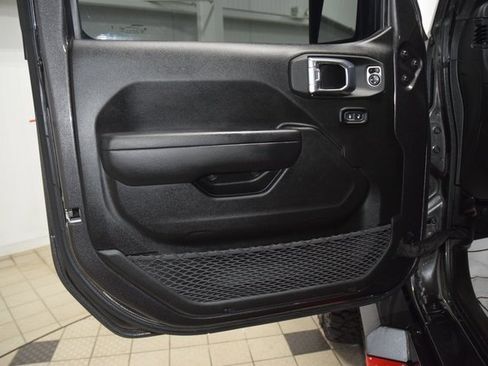 Used 2024 Jeep Wrangler Unlimited Rubicon w/ Convenience Group image 41