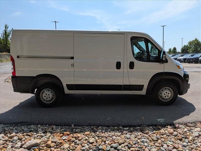 Used 2023 RAM ProMaster 2500 w/ Driver Convenience Group FWD image 6