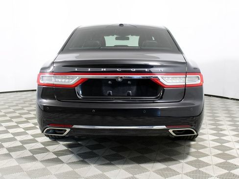 Used 2017 Lincoln Continental Select FWD image 41