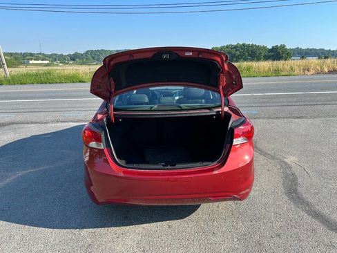 Used 2012 Hyundai Elantra Limited FWD image 11