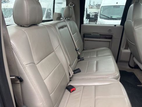Used 2008 Ford F450 Lariat image 16