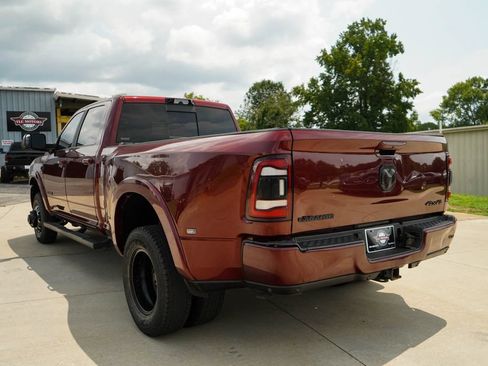 Used 2022 RAM 3500 Laramie AWD/4WD image 4