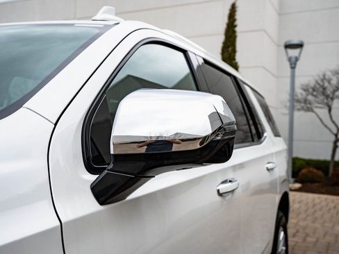 Used 2021 Chevrolet Tahoe Premier image 16