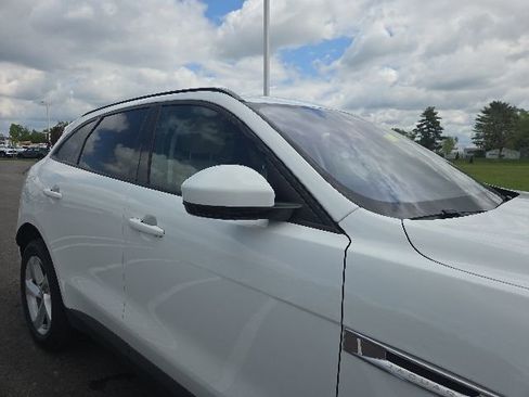 Used 2017 Jaguar F-PACE Premium AWD/4WD image 5