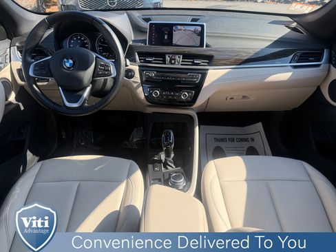 Used 2021 BMW X1 xDrive28i w/ Convenience Package AWD/4WD image 2