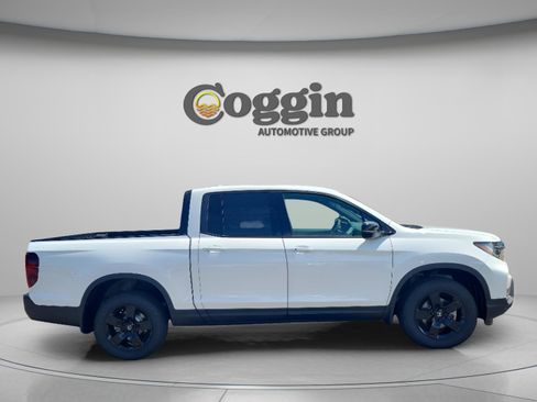 New 2026 Honda Ridgeline Black Edition image 6