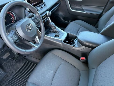 Used 2024 Toyota RAV4 XLE w/ Convenience Package AWD/4WD image 7