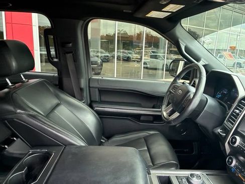 Used 2021 Ford Expedition XLT RWD image 10