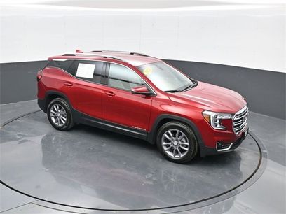 Used 2023 GMC Terrain SLT w/ LPO, Floor Liner Package