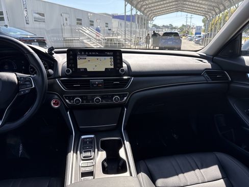 Used 2022 Honda Accord Touring image 33