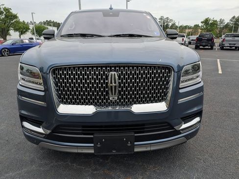 Used 2019 Lincoln Navigator L Reserve w/ Cargo Package AWD/4WD image 3