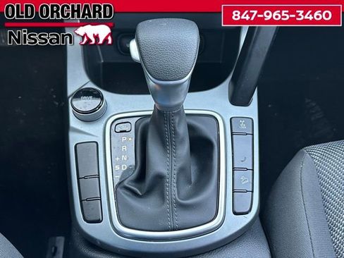 Used 2024 Kia Seltos LX image 16