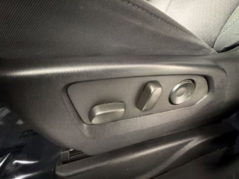 Used 2021 Chevrolet Suburban LS image 14