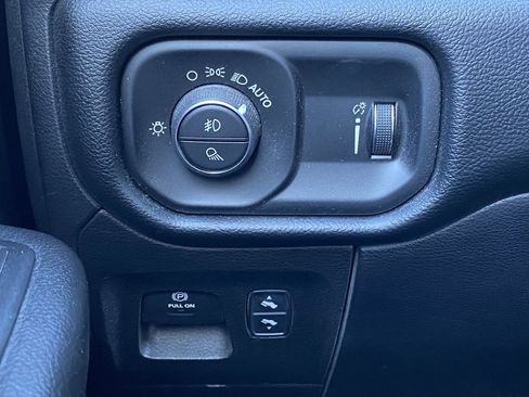 Used 2020 RAM 1500 Big Horn image 10