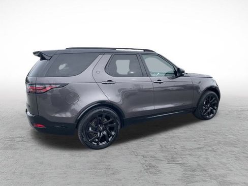 Certified 2024 Land Rover Discovery Dynamic SE image 7