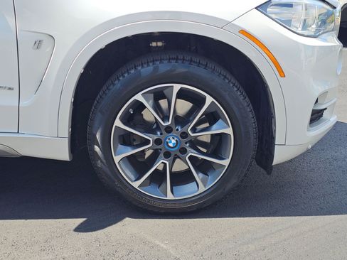 Used 2018 BMW X5 xDrive40e w/ Driving Assistance Package AWD/4WD image 9