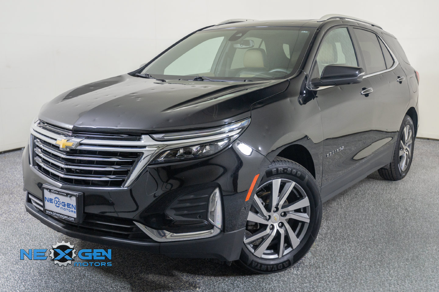 Used 2024 Chevrolet Equinox Premier AWD/4WD image 11