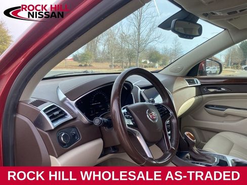 Used 2015 Cadillac SRX Luxury w/ Driver Awareness Package image 15