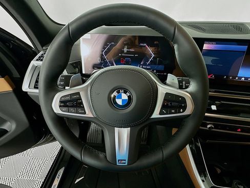 New 2026 BMW X5 xDrive40i w/ M Sport Package image 10