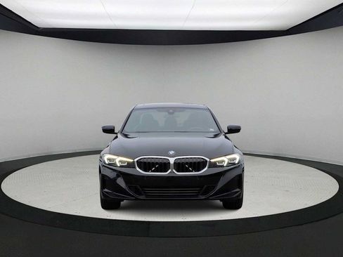 Used 2023 BMW 330i xDrive Sedan w/ Premium Package AWD/4WD image 3