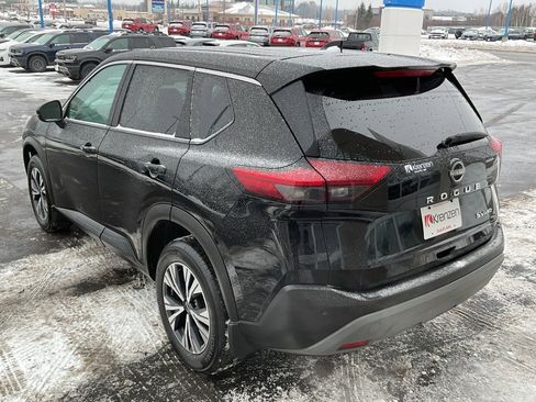 Used 2022 Nissan Rogue SV image 7