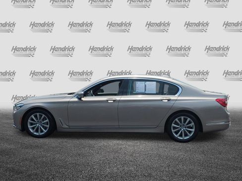 Used 2018 BMW 750i xDrive AWD/4WD image 7