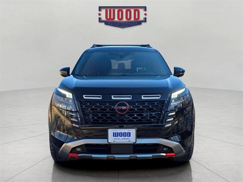 New 2026 Nissan Pathfinder SV image 6