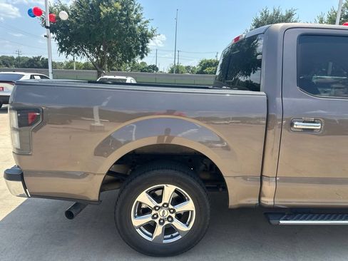 Used 2019 Ford F150 XLT w/ Equipment Group 302A Luxury RWD image 6