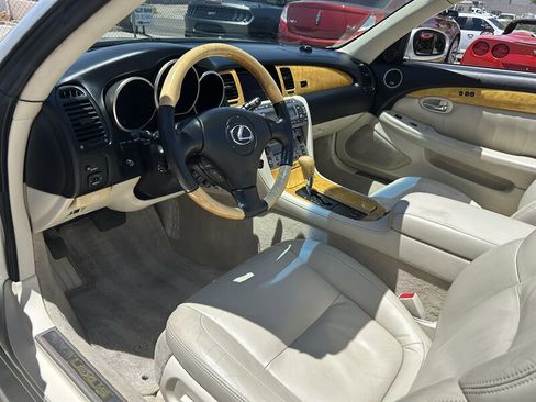 Used 2002 Lexus SC 430 Convertible RWD image 13