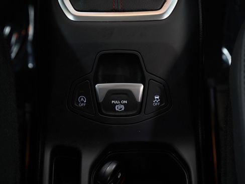 Used 2023 Jeep Renegade Trailhawk w/ Trailhawk Elite Group image 18