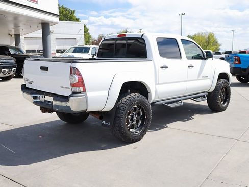 Used 2015 Toyota Tacoma 4x4 Double Cab image 5