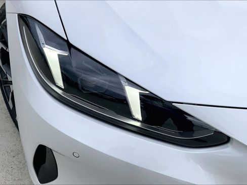 Certified 2026 BMW 430i Coupe w/ Parking Assistance Package RWD image 39