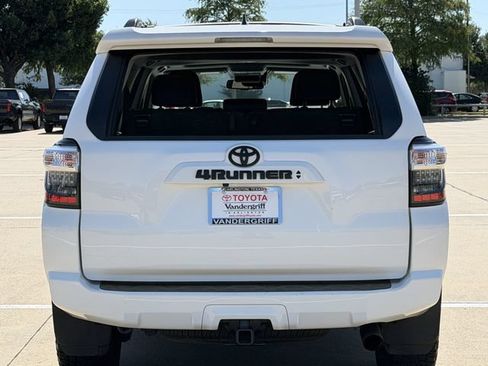 Certified 2023 Toyota 4Runner SR5 Premium w/ Moonroof Package RWD image 5