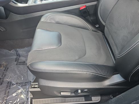 Used 2023 Ford Edge ST AWD/4WD image 18