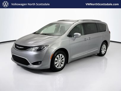 Used 2018 Chrysler Pacifica Touring-L