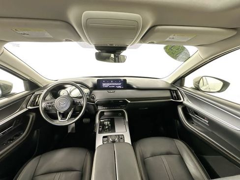 Used 2024 MAZDA CX-90 3.3 Turbo w/ Preferred Package AWD/4WD image 3