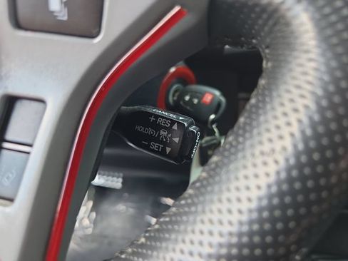 Used 2019 Toyota Tacoma TRD Sport AWD/4WD image 24