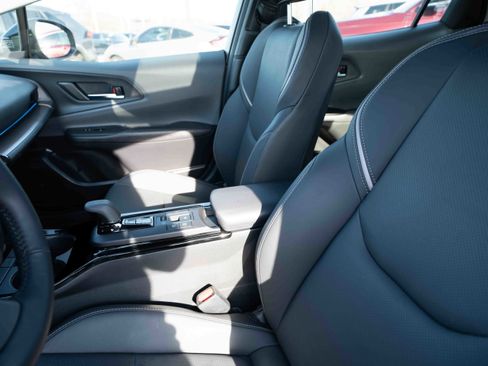 Used 2024 Toyota Prius XLE image 10