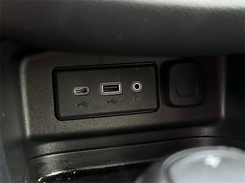 Used 2019 Chevrolet Equinox LT image 21