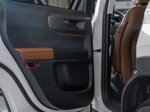 Certified 2025 Ford Bronco Sport Outer Banks image 38