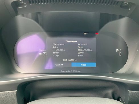 Used 2023 Volvo C40 P8 Recharge Plus AWD/4WD image 44
