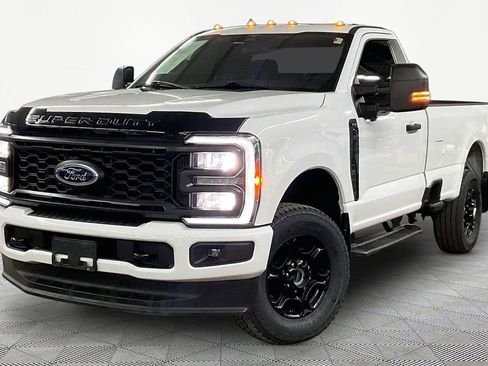 Used 2023 Ford F250 XL w/ STX Appearance Package image 1