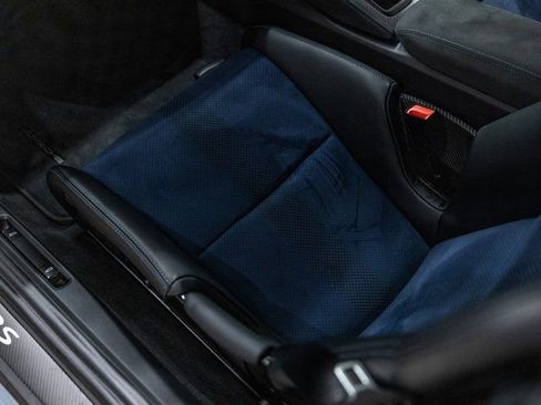 Certified 2025 Porsche 718 Cayman GT4 RS image 31