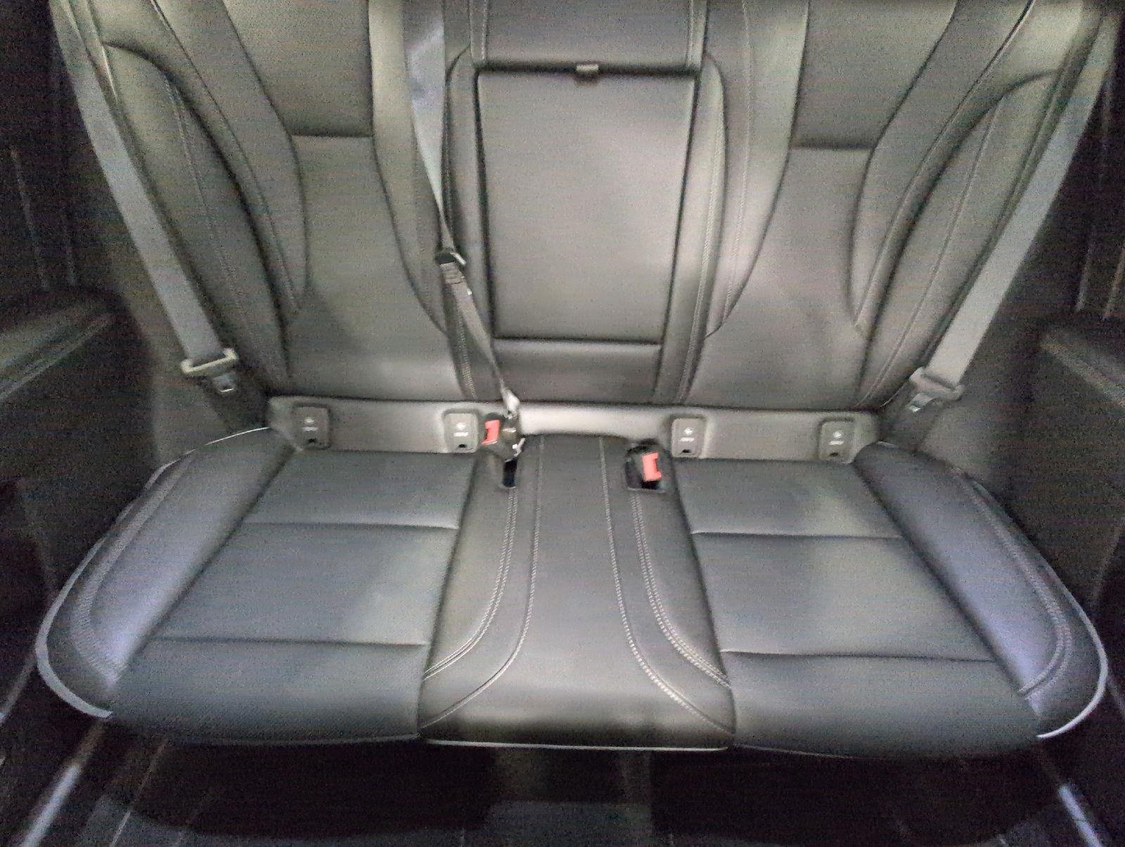 Used 2023 Buick Envision Essence AWD/4WD image 23