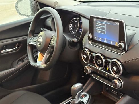 Certified 2024 Nissan Sentra SV image 38