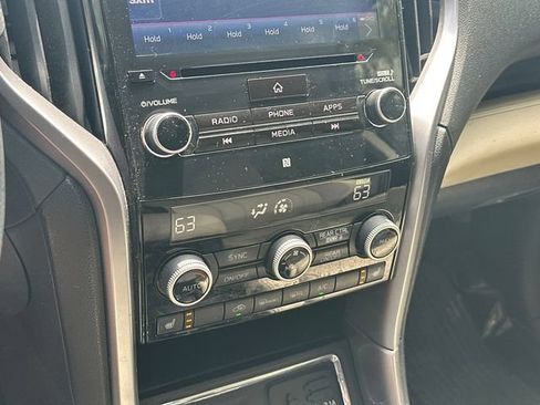 Used 2020 Subaru Ascent Limited AWD/4WD image 31