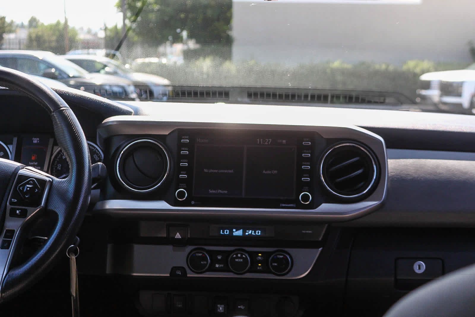 Used 2021 Toyota Tacoma SR5 RWD image 17