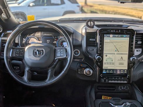 Used 2022 RAM 2500 Limited image 18