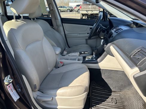 Used 2012 Subaru Impreza 2.0i Limited image 22